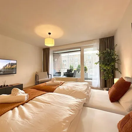 Апартаменты Moderne 2-zimmer-whg - Naehe Bahnhof Mit Balkon Und Stellplatz - 2 Smart-tv